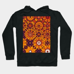 Transitioning Flower Shaped Pattern on Purple Background - WelshDesignsTP005 Hoodie